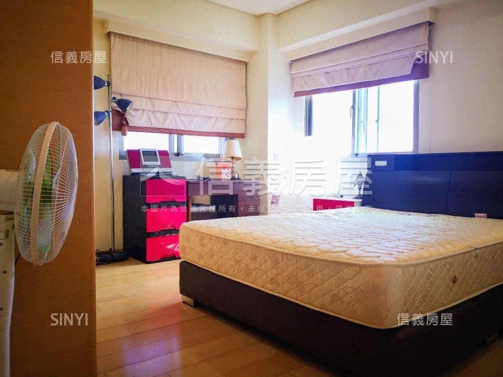 景觀電梯２房稀有釋出房屋室內格局與周邊環境