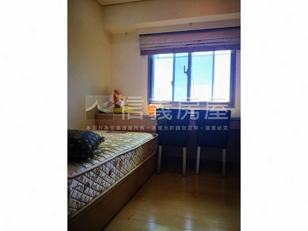 景觀電梯２房稀有釋出房屋室內格局與周邊環境