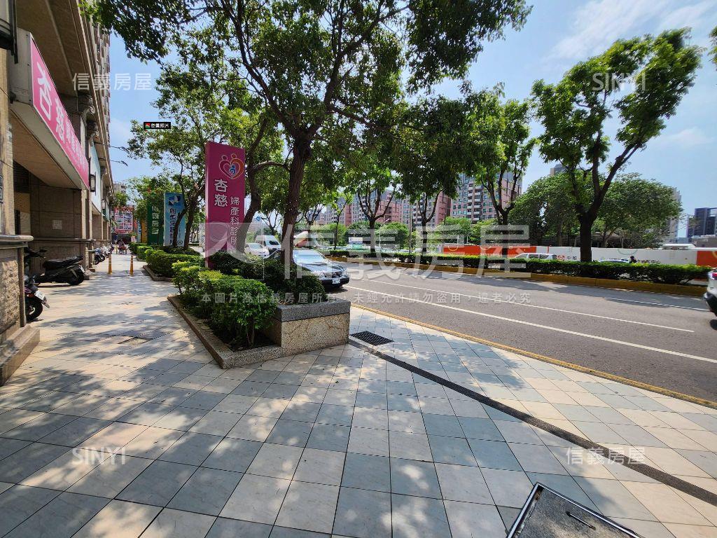 經國路二段大面寬店面房屋室內格局與周邊環境