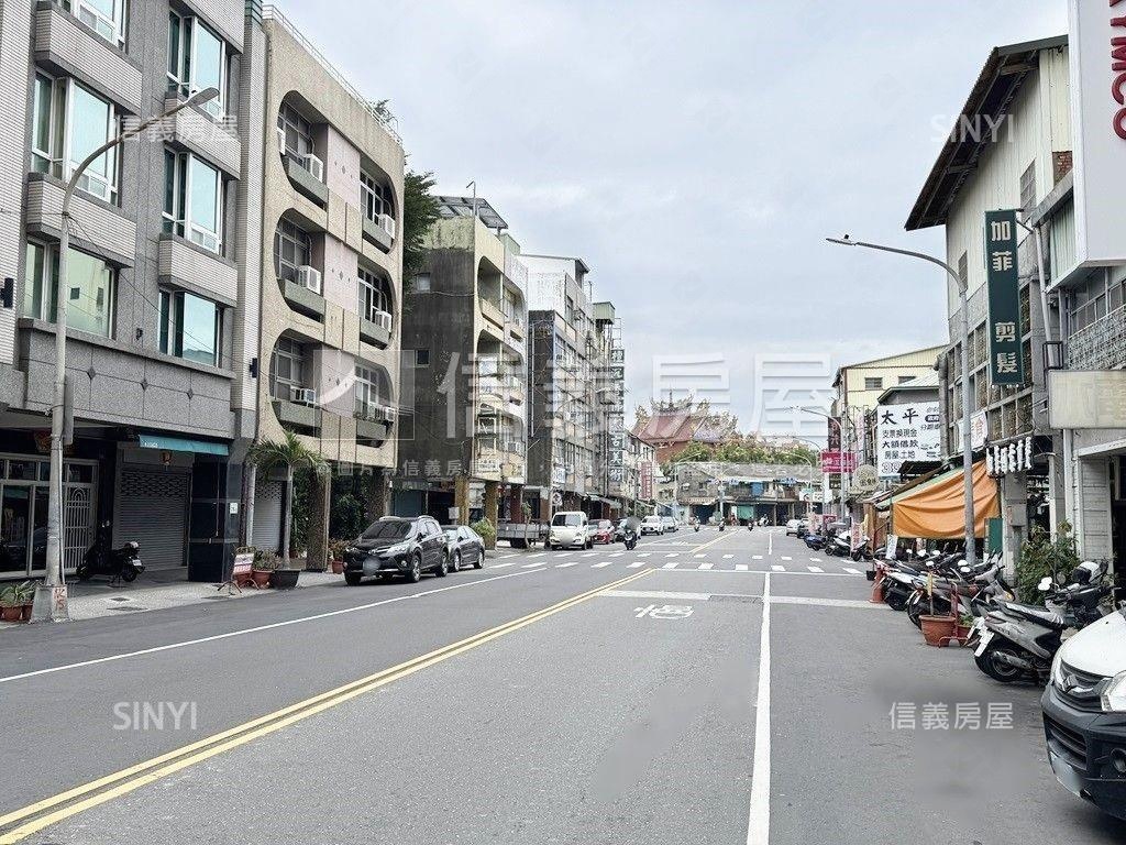 近山．河輕軌旁面寬方正地房屋室內格局與周邊環境