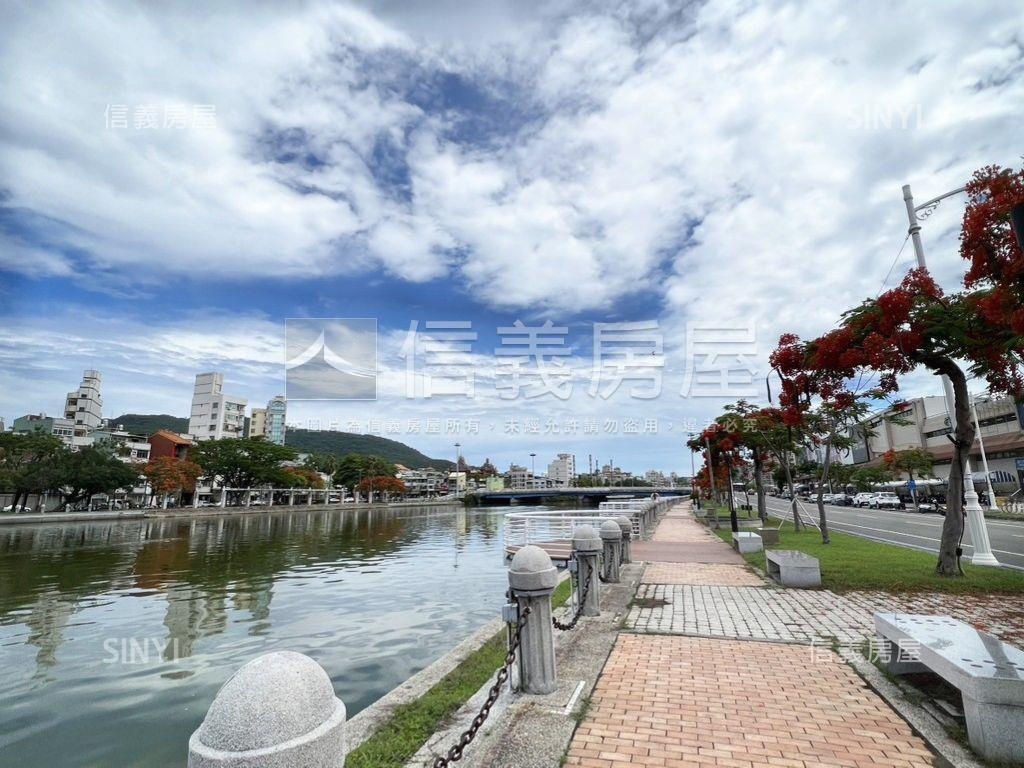 近山．河輕軌旁面寬方正地房屋室內格局與周邊環境