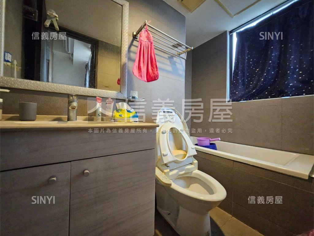 ✨中興商圈✨美三房車位房屋室內格局與周邊環境