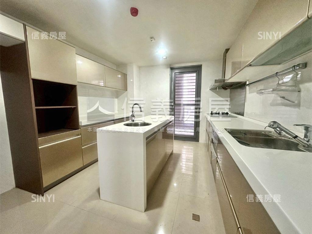 百達富裔稀有未住過空間大房屋室內格局與周邊環境