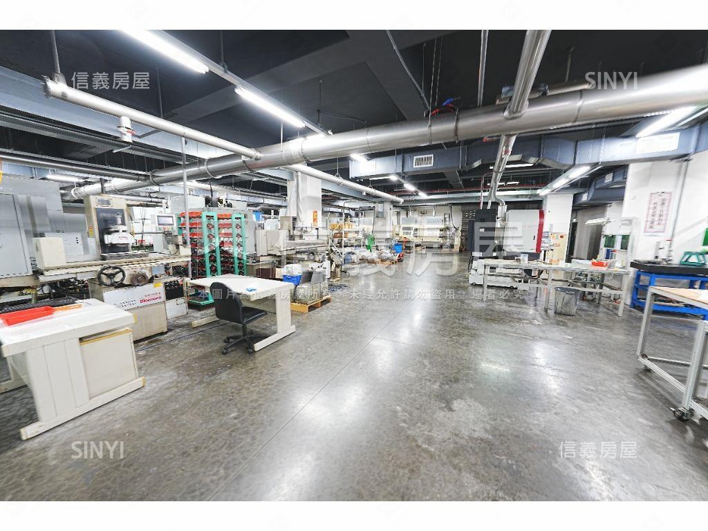 平鎮１２１８坪ＲＣ廠房房屋室內格局與周邊環境
