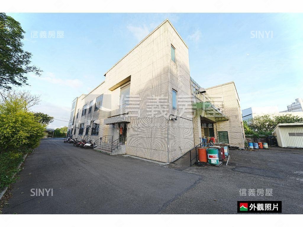 平鎮１２１８坪ＲＣ廠房房屋室內格局與周邊環境