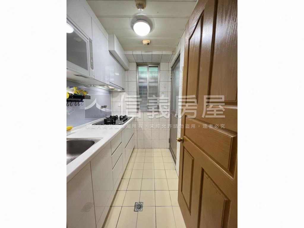 金門花園套房房屋室內格局與周邊環境