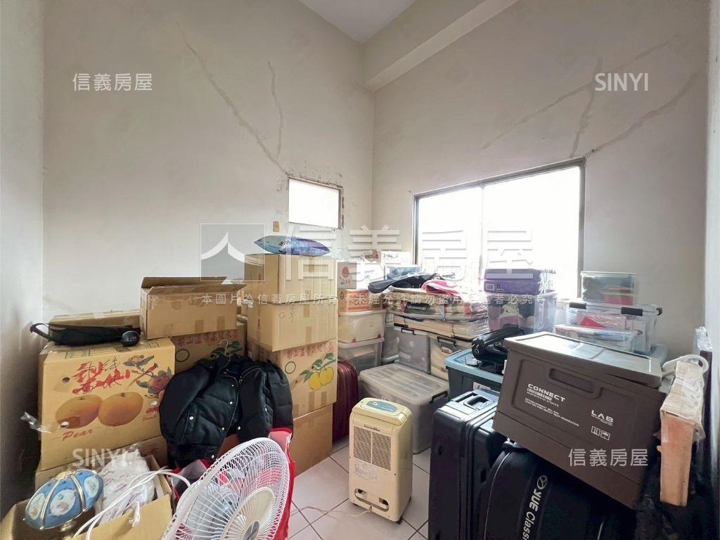 前庭後院！寬敞三房附平車房屋室內格局與周邊環境
