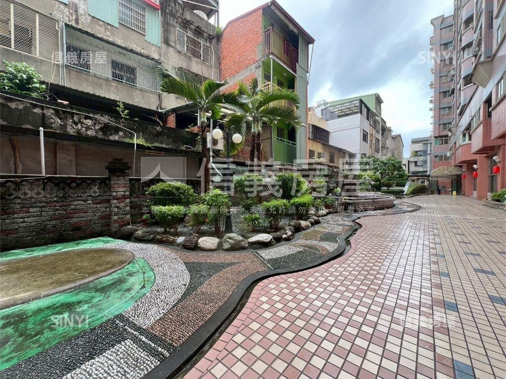 前庭後院！寬敞三房附平車房屋室內格局與周邊環境