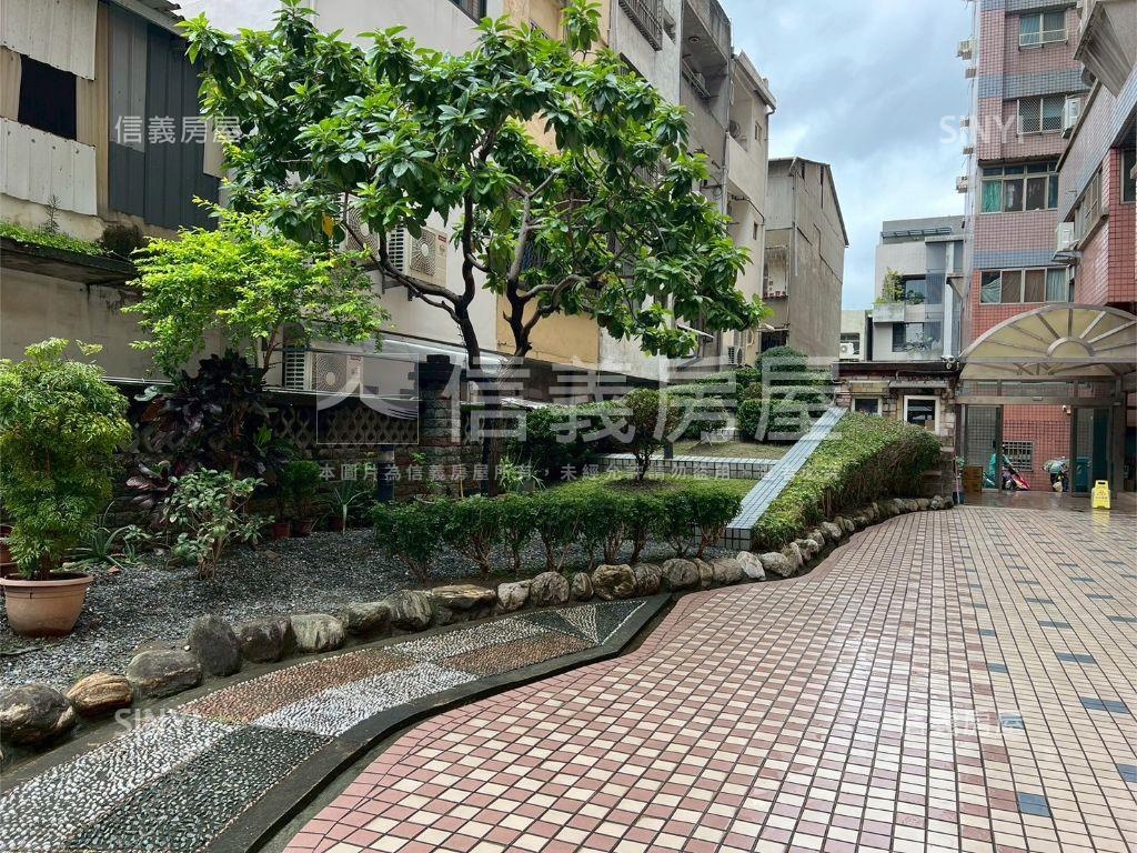 前庭後院！寬敞三房附平車房屋室內格局與周邊環境