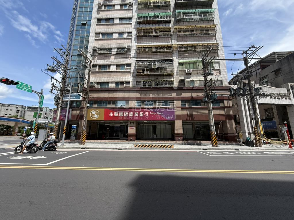 欣隆經典電梯兩房房屋室內格局與周邊環境