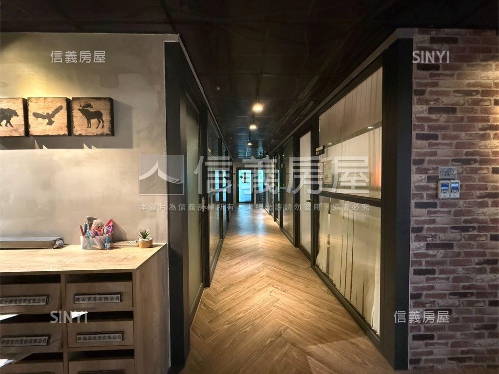 洛克斐勒大坪精美商辦房屋室內格局與周邊環境