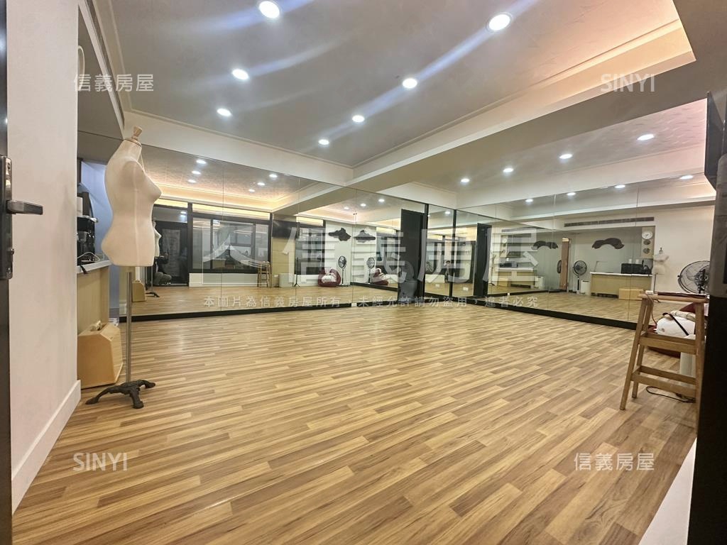 永安捷運多功能一樓房屋室內格局與周邊環境