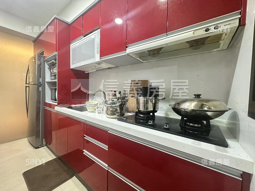 永安捷運多功能一樓房屋室內格局與周邊環境