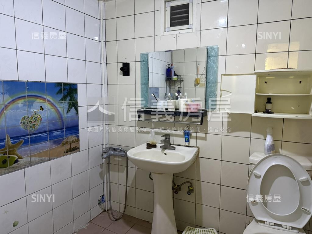 思源美寓頂樓大空間房屋室內格局與周邊環境