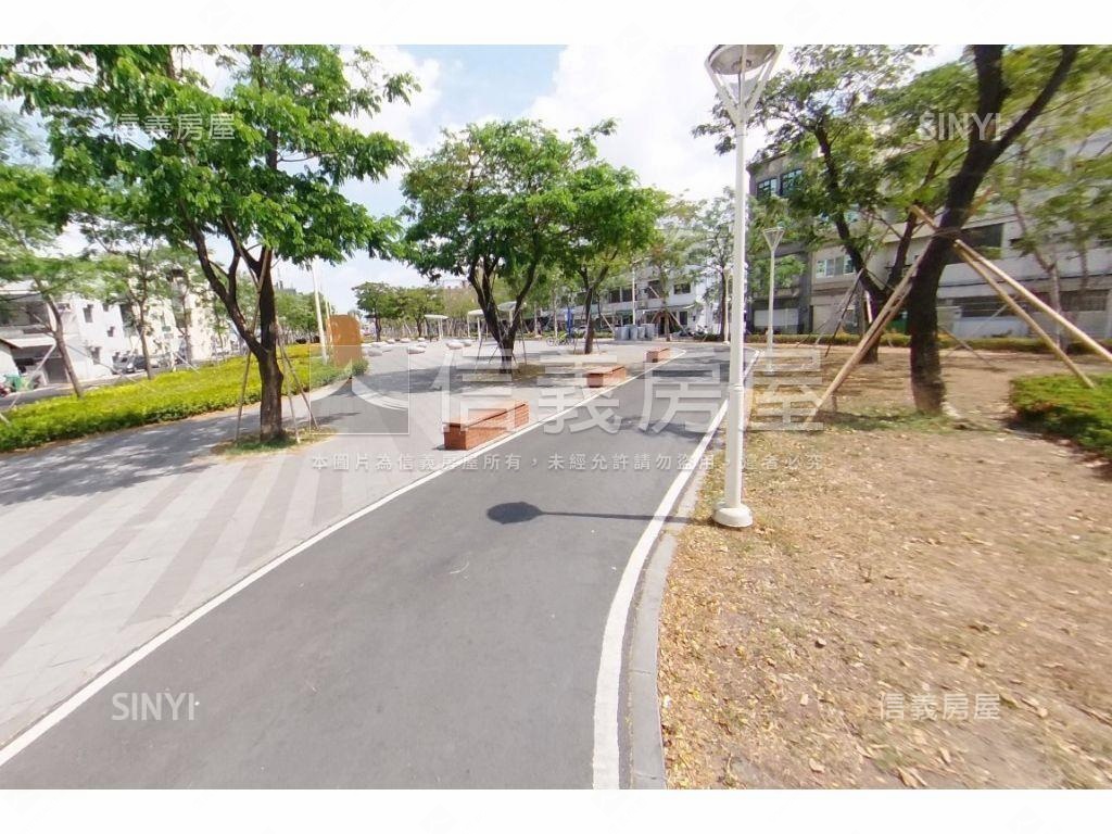 專‧綠園道稀有大坪數公寓房屋室內格局與周邊環境