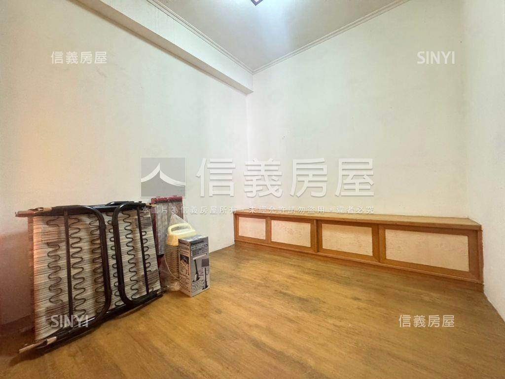 台電大樓四房高樓電梯宅房屋室內格局與周邊環境