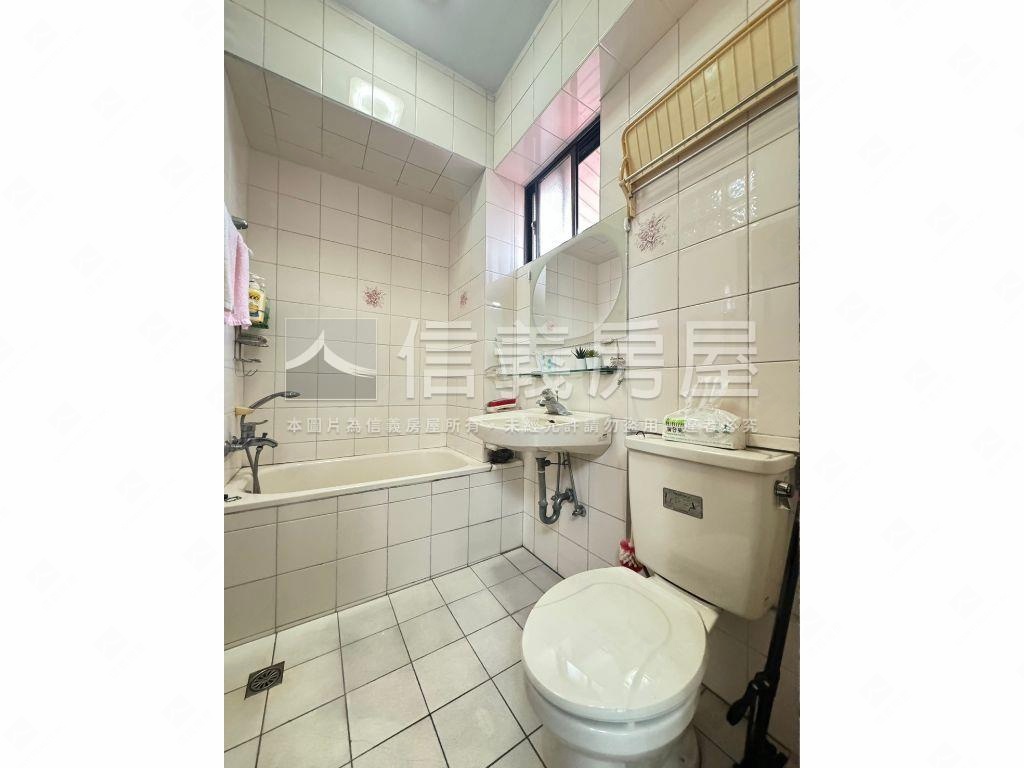 台電大樓四房高樓電梯宅房屋室內格局與周邊環境