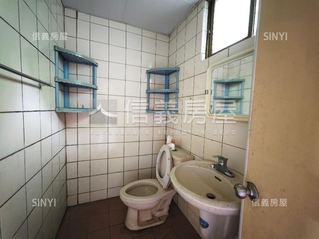 哥德花園公寓四樓房屋室內格局與周邊環境
