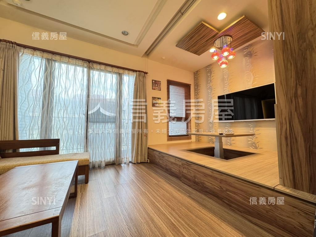 伯爵與夫人精美兩房車位房屋室內格局與周邊環境