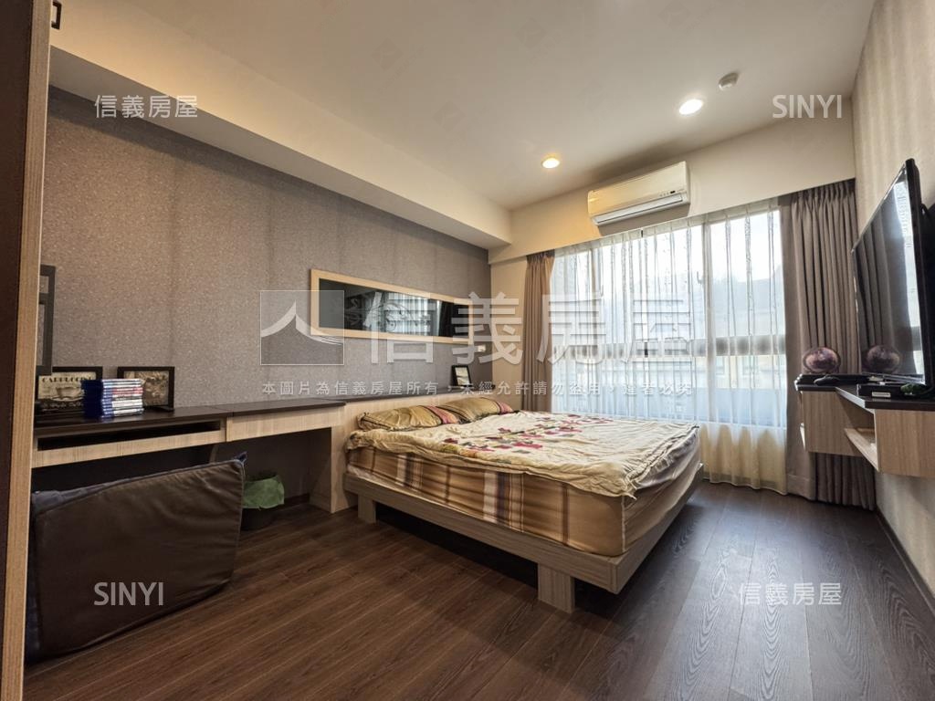 伯爵與夫人精美兩房車位房屋室內格局與周邊環境