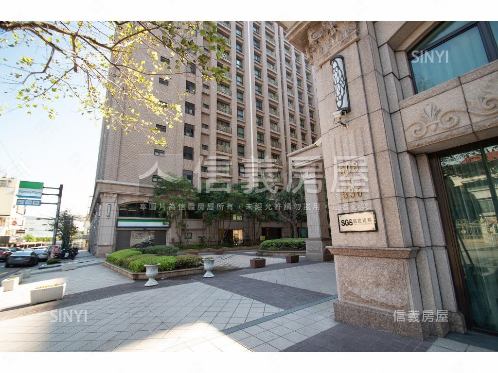 伯爵與夫人精美兩房車位房屋室內格局與周邊環境