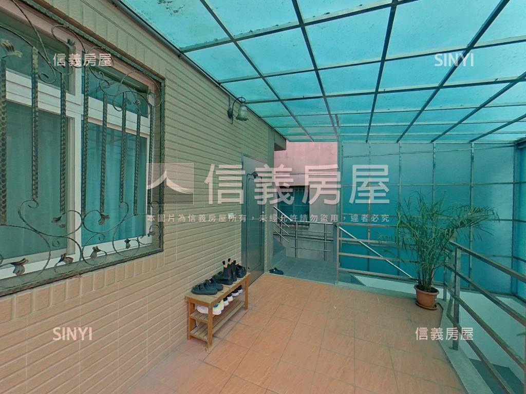 淡水捷運透天稀有房屋室內格局與周邊環境