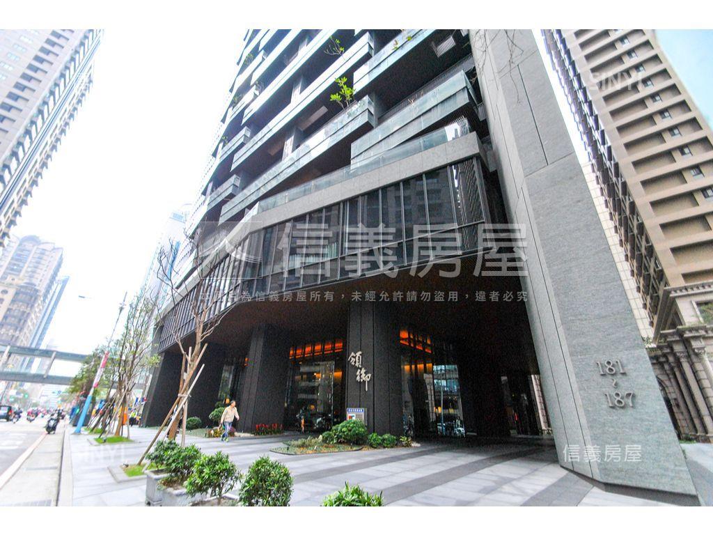 新板特區領御四房車位房屋室內格局與周邊環境