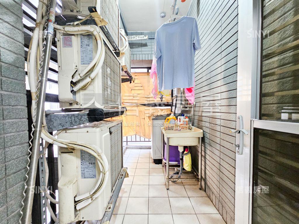 近交流道玉山景觀３房車位房屋室內格局與周邊環境