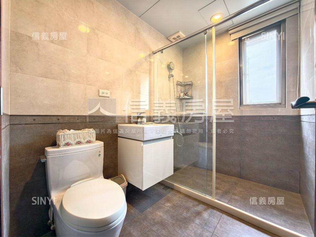 尊榮大器太陽城大三房車位房屋室內格局與周邊環境