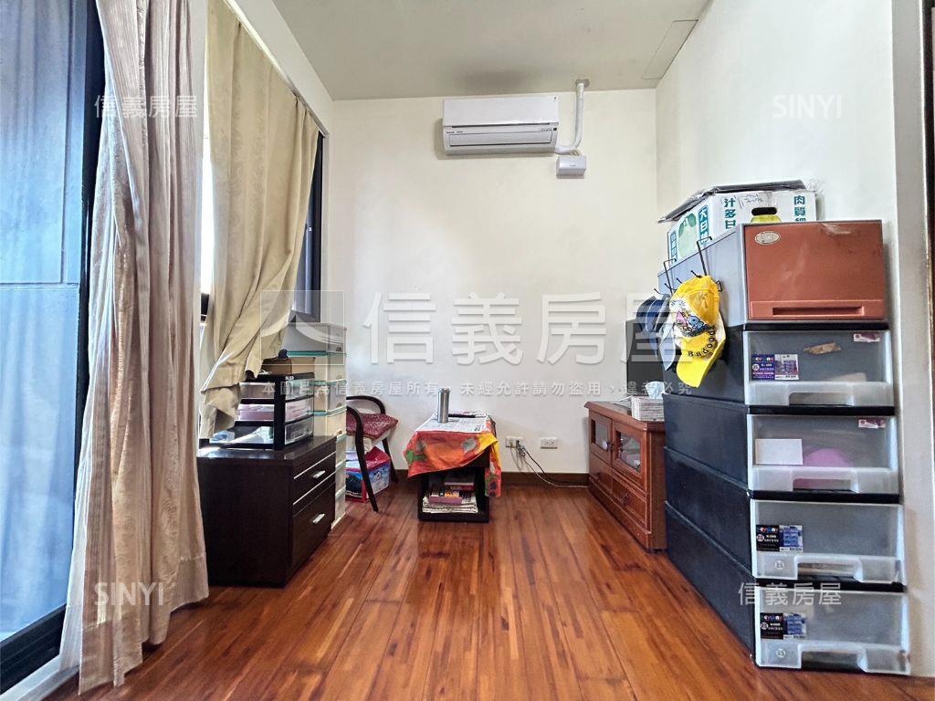 仁愛東里★質感豪邸附車位房屋室內格局與周邊環境