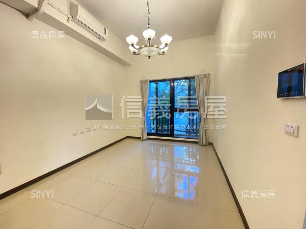 寓上樂灣２房車位房屋室內格局與周邊環境