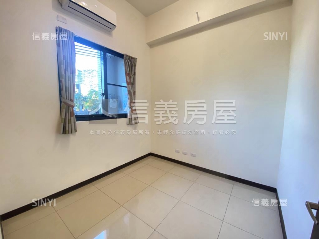 寓上樂灣２房車位房屋室內格局與周邊環境