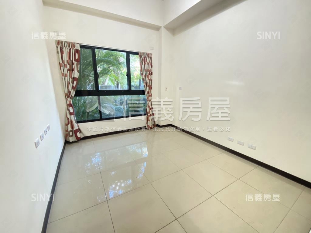 寓上樂灣２房車位房屋室內格局與周邊環境