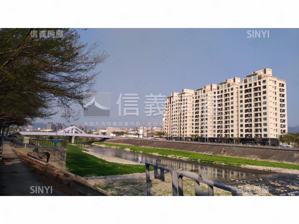 寓上樂灣２房車位房屋室內格局與周邊環境