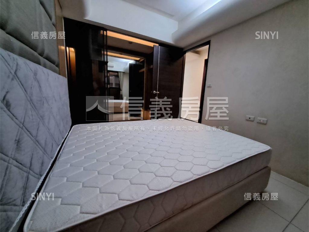 悠活郡精裝兩房平車房屋室內格局與周邊環境