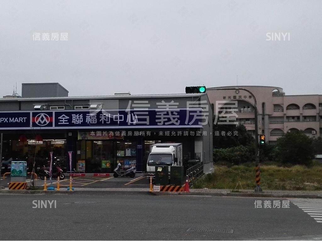 悠活郡精裝兩房平車房屋室內格局與周邊環境