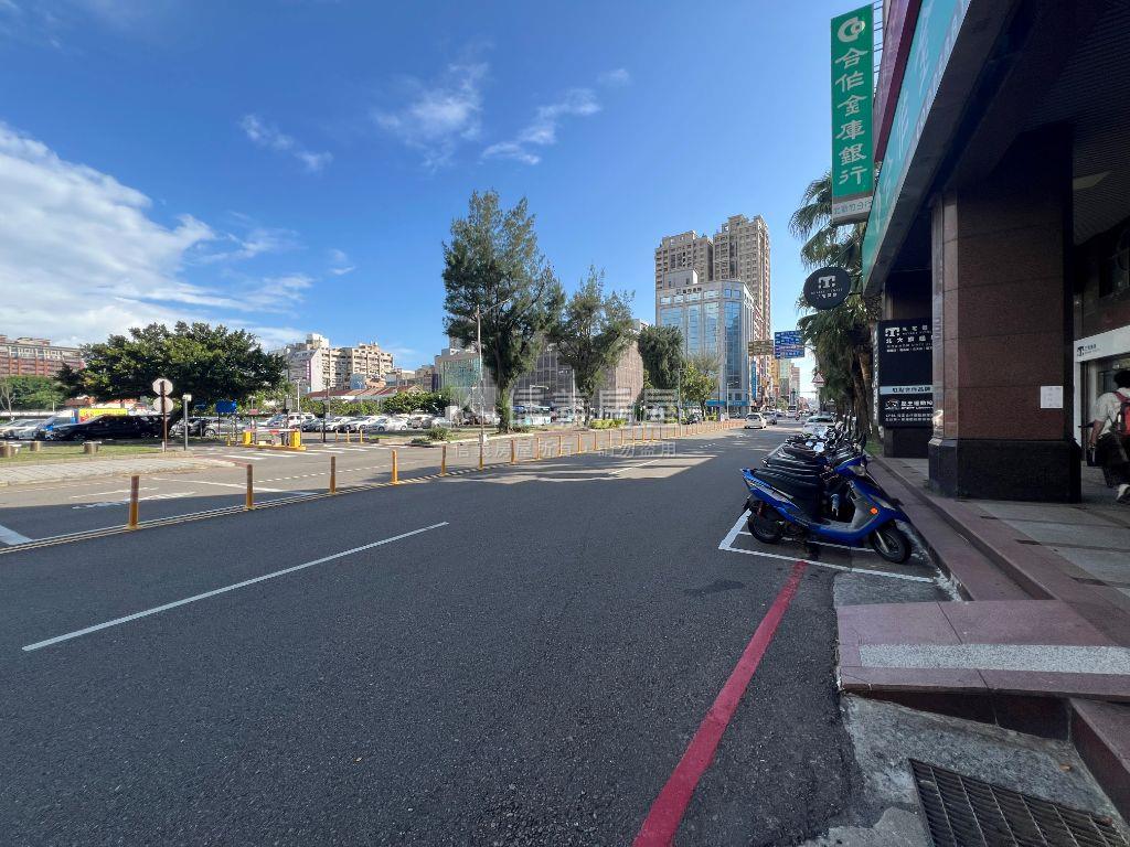 近市政府辦公室房屋室內格局與周邊環境