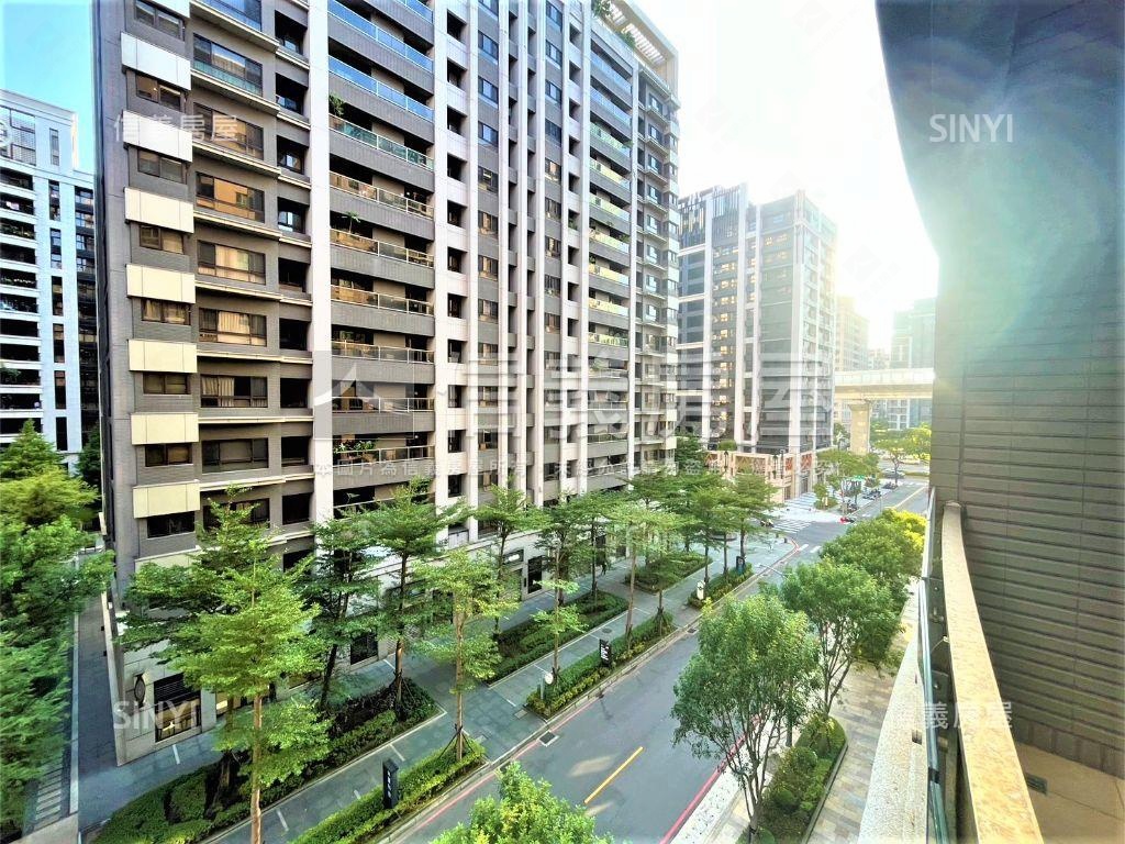 上和苑幽靜離塵三房車位房屋室內格局與周邊環境