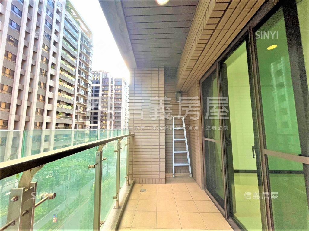 上和苑幽靜離塵三房車位房屋室內格局與周邊環境
