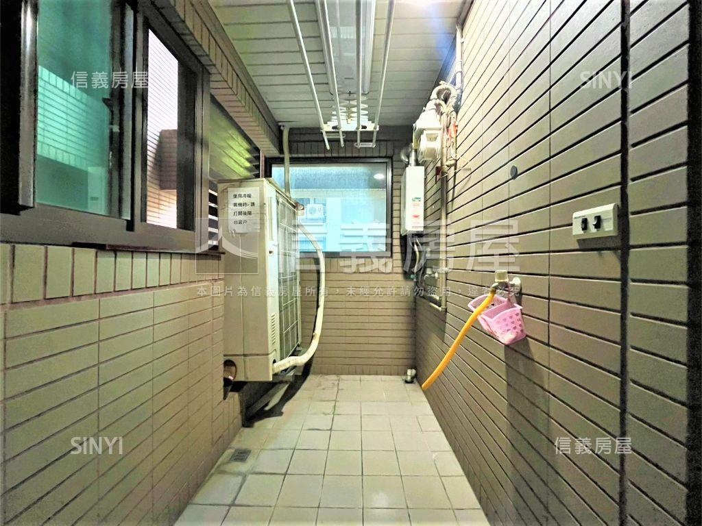 上和苑幽靜離塵三房車位房屋室內格局與周邊環境