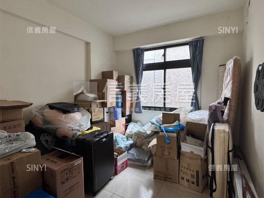 輕井澤｜文忠路臨路透天房屋室內格局與周邊環境