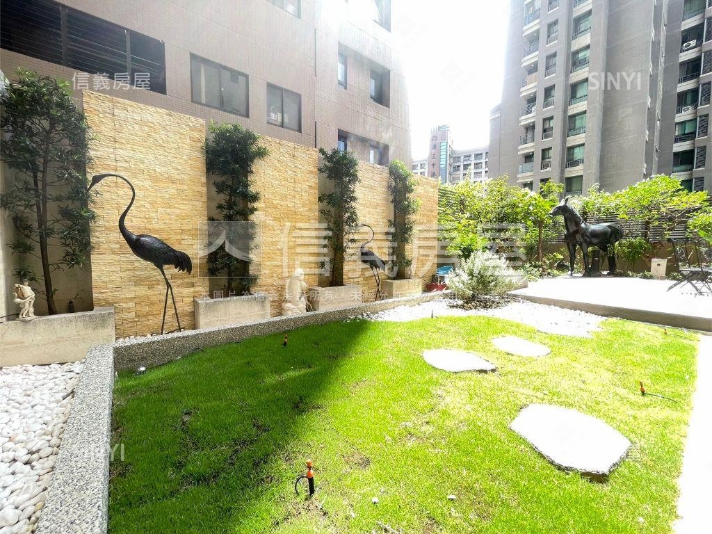 百達馥麗露臺花園精裝豪邸房屋室內格局與周邊環境