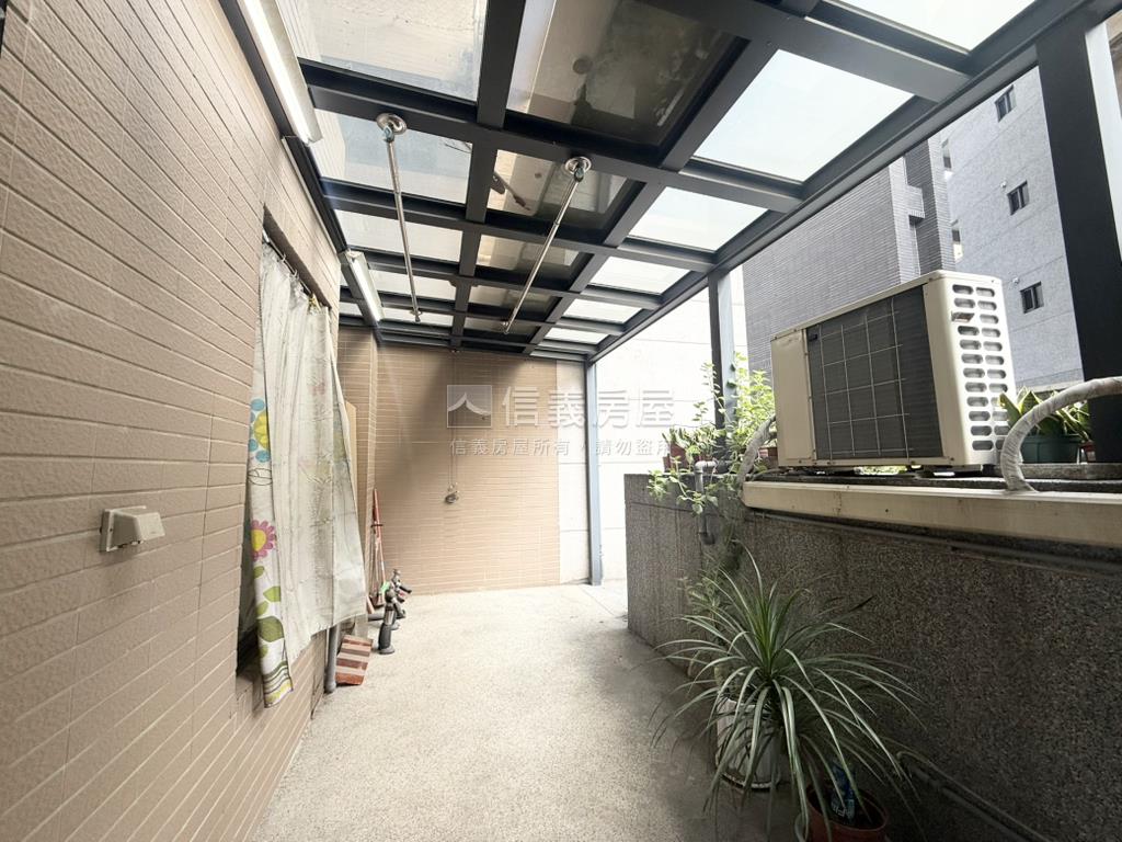 市區掬園｜二房稀有露台戶房屋室內格局與周邊環境
