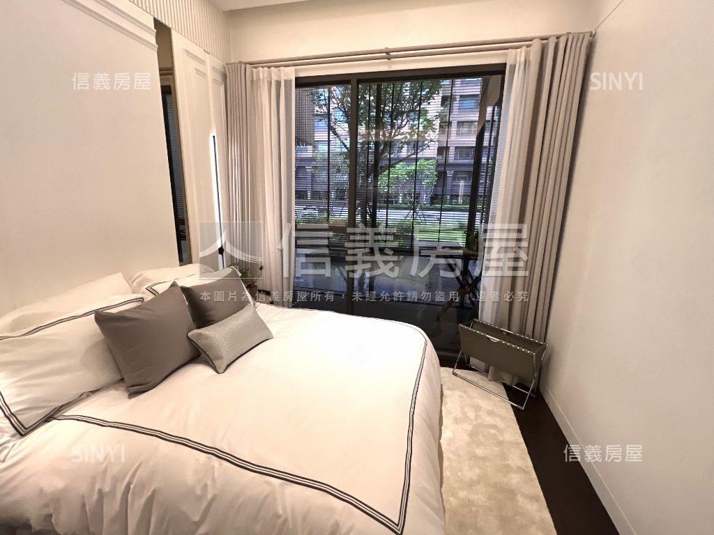 新美齊ｔｈｅｔｏｐ露臺戶房屋室內格局與周邊環境