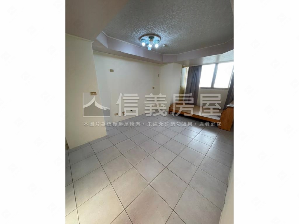 彰基旁三房大樓房屋室內格局與周邊環境
