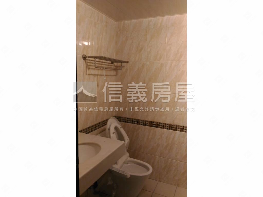 心天母質感兩房車位房屋室內格局與周邊環境