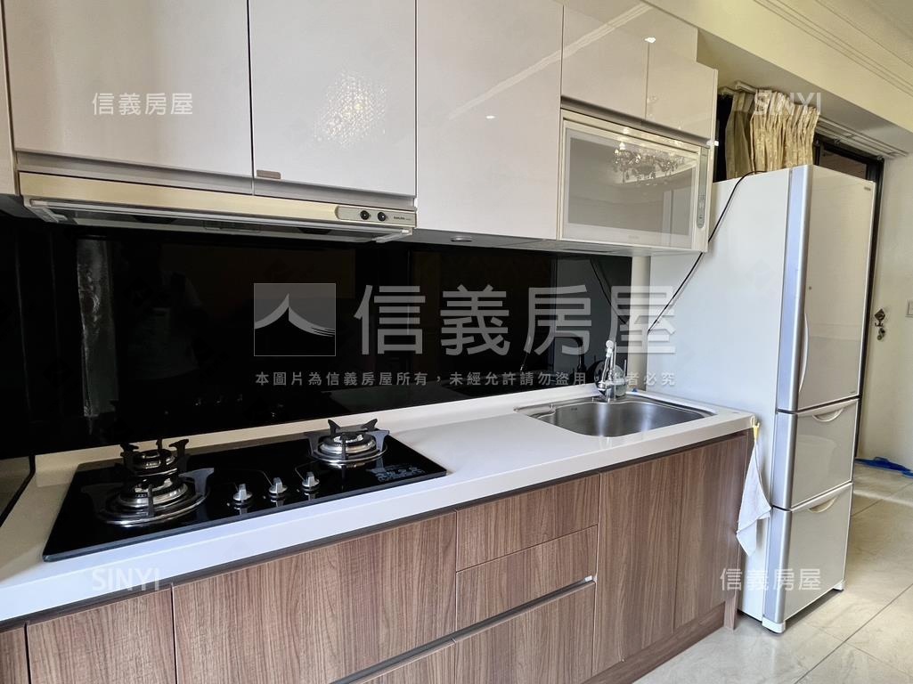 兩房平車輕屋齡附裝潢房屋室內格局與周邊環境
