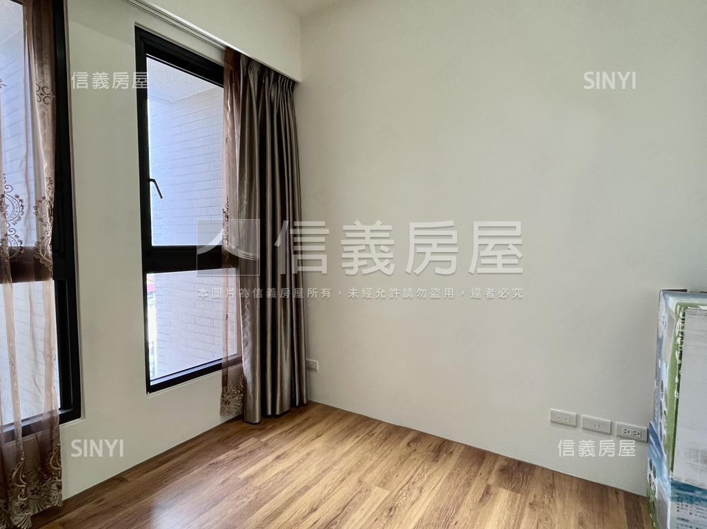 兩房平車輕屋齡附裝潢房屋室內格局與周邊環境