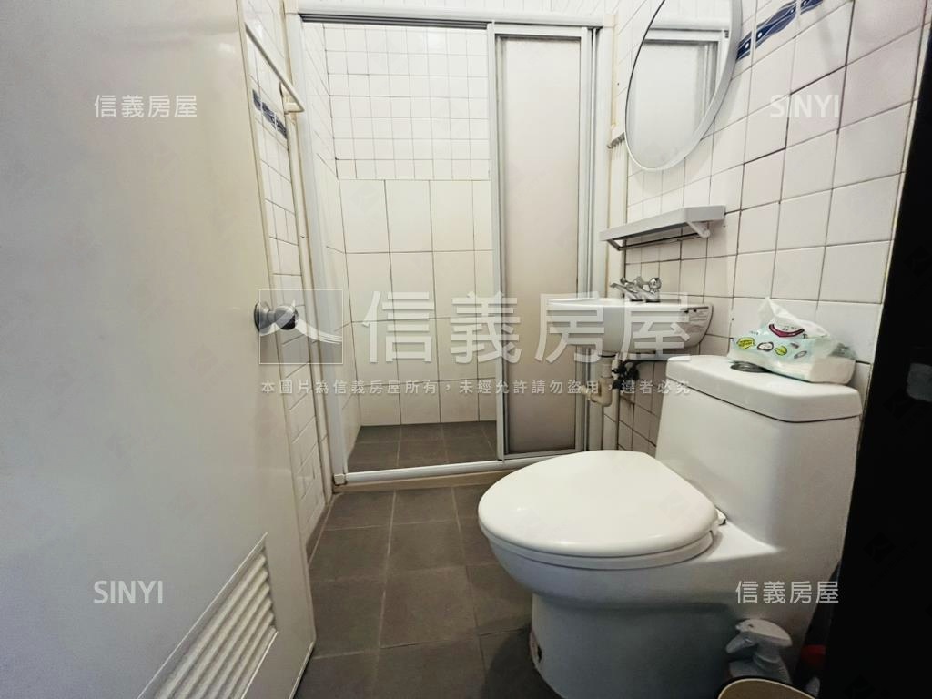 近東橋溫馨機能美墅房屋室內格局與周邊環境