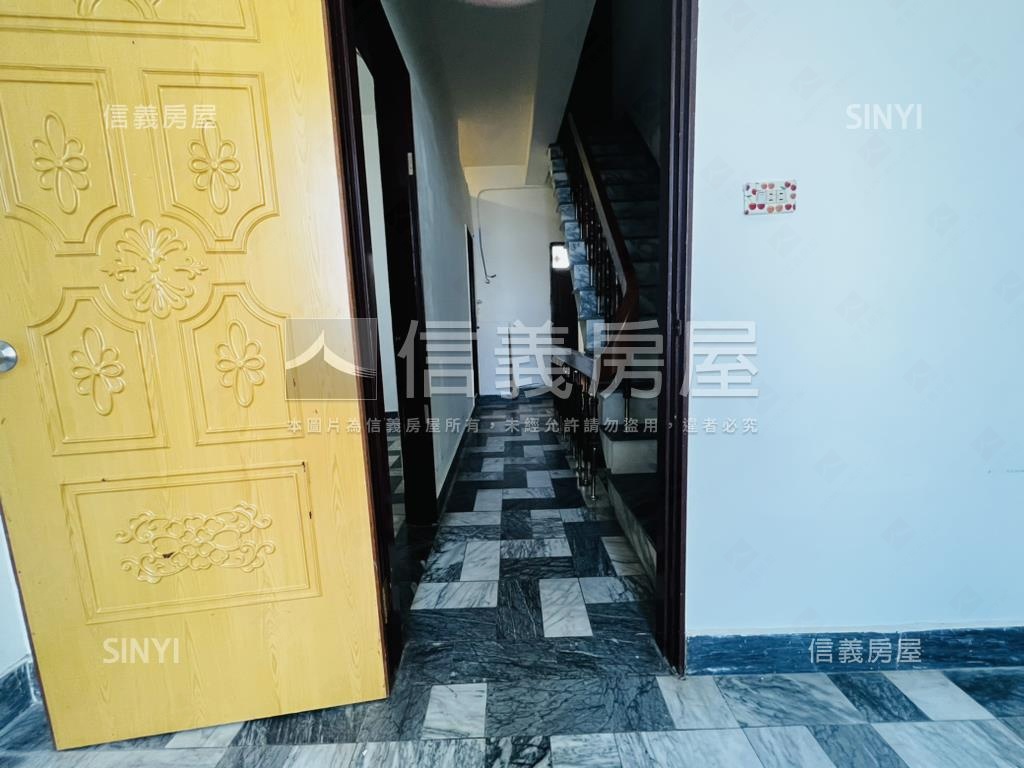 近東橋溫馨機能美墅房屋室內格局與周邊環境
